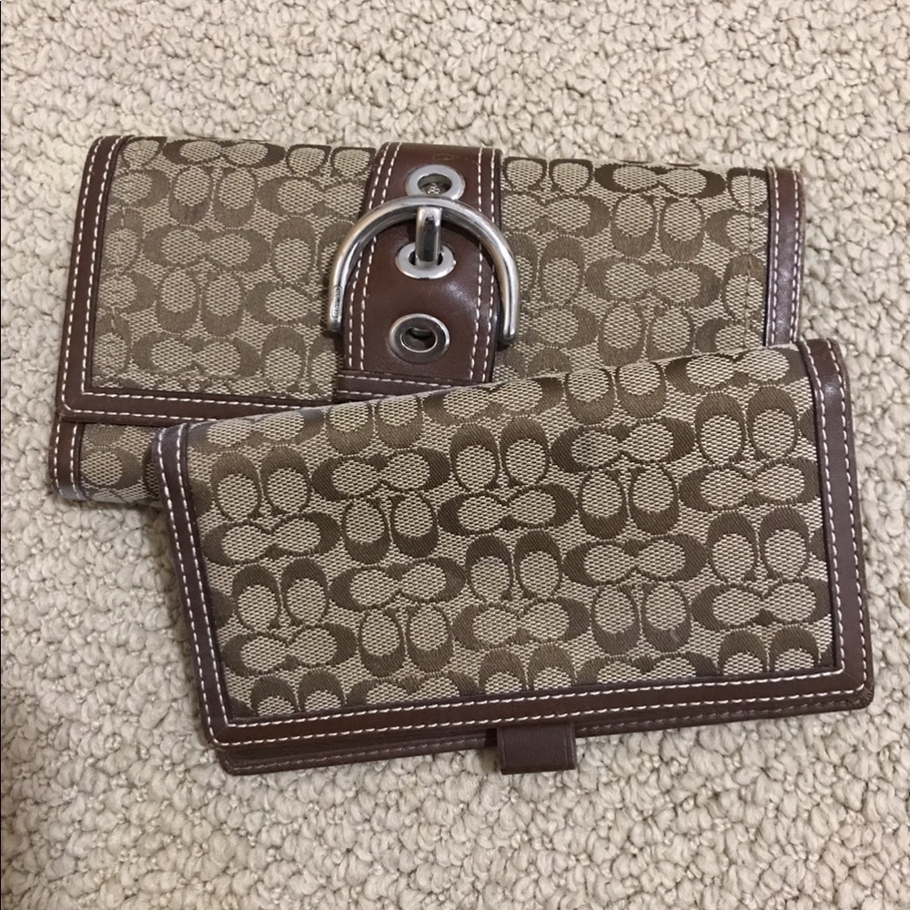 Coach wallet